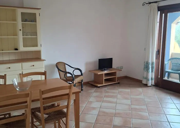 公寓 Marana With Private